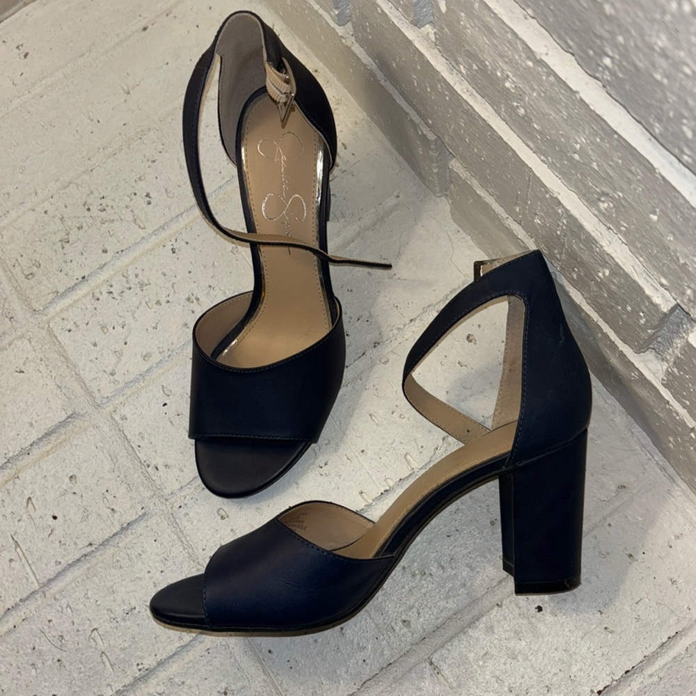 Jessica Simpson navy blue heels w ankle strap